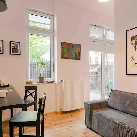 Apartment Praga North -patio And Parking Near East