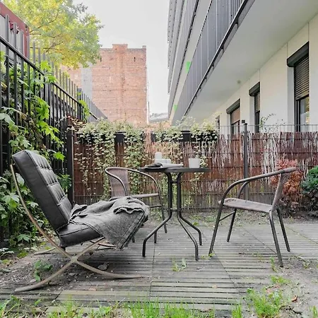 Apartment Praga North -patio And Parking Near East *